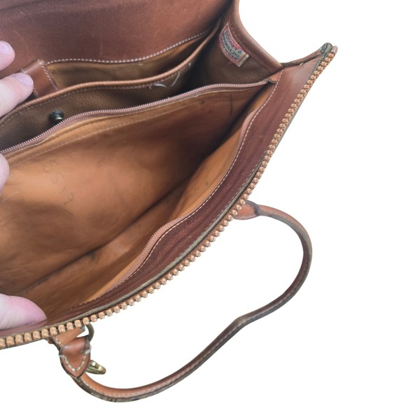 AS IS/FAIR/PROJECT BAG Vintage Dooney & Bourke All Weather Leather Satchel Brown - Picture 12 of 16